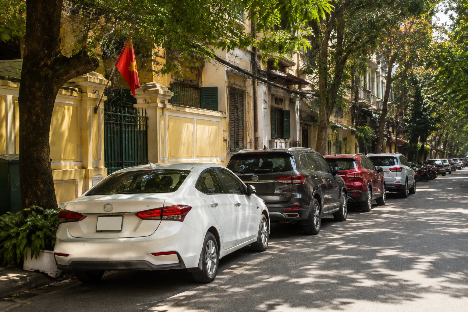 Car Rental in Hanoi (Vietnam): Rates, Rules, and Local Advice
