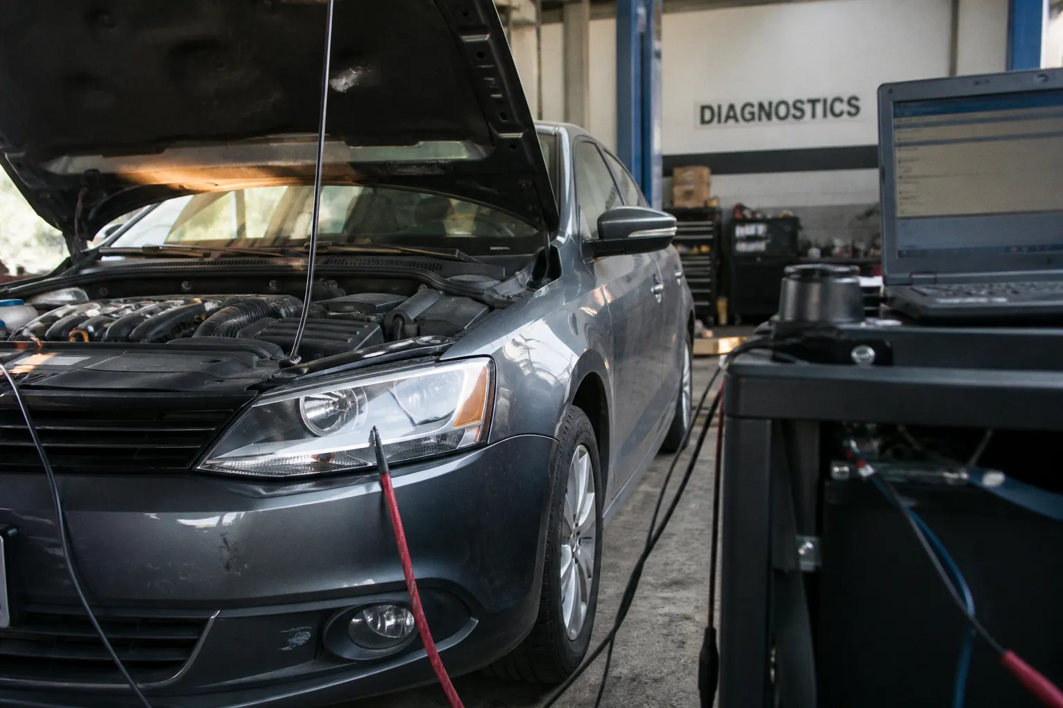 Decoding EPC Warning Lights: A Technical Guide to Electronic Power Control Faults