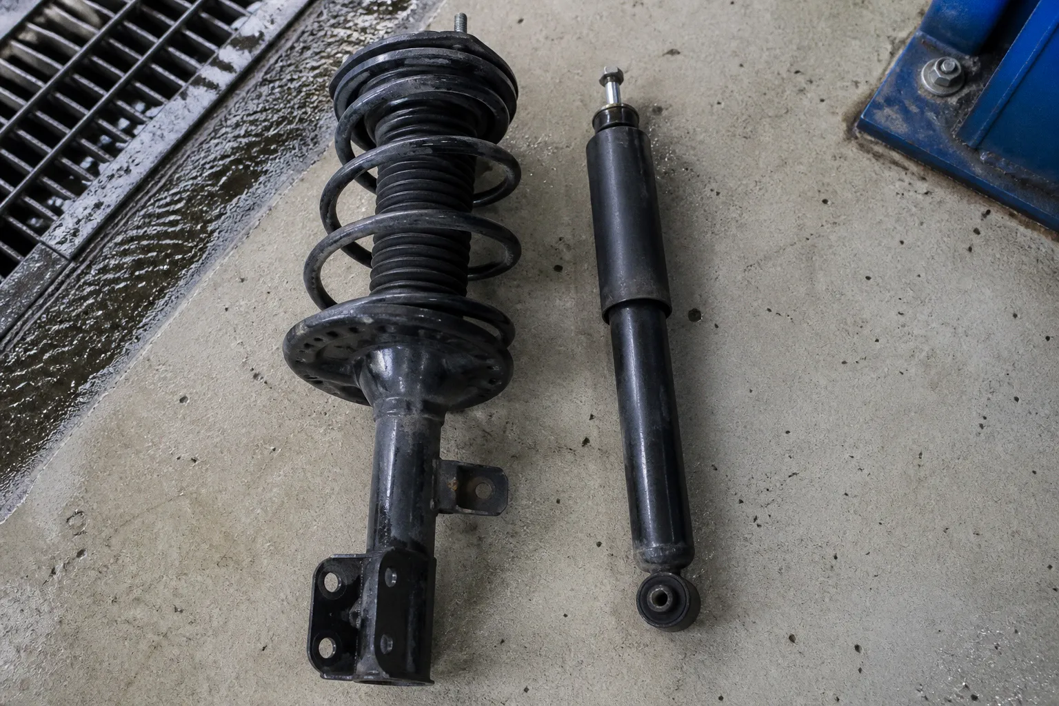 Struts vs shocks: how to identify your suspension setup
