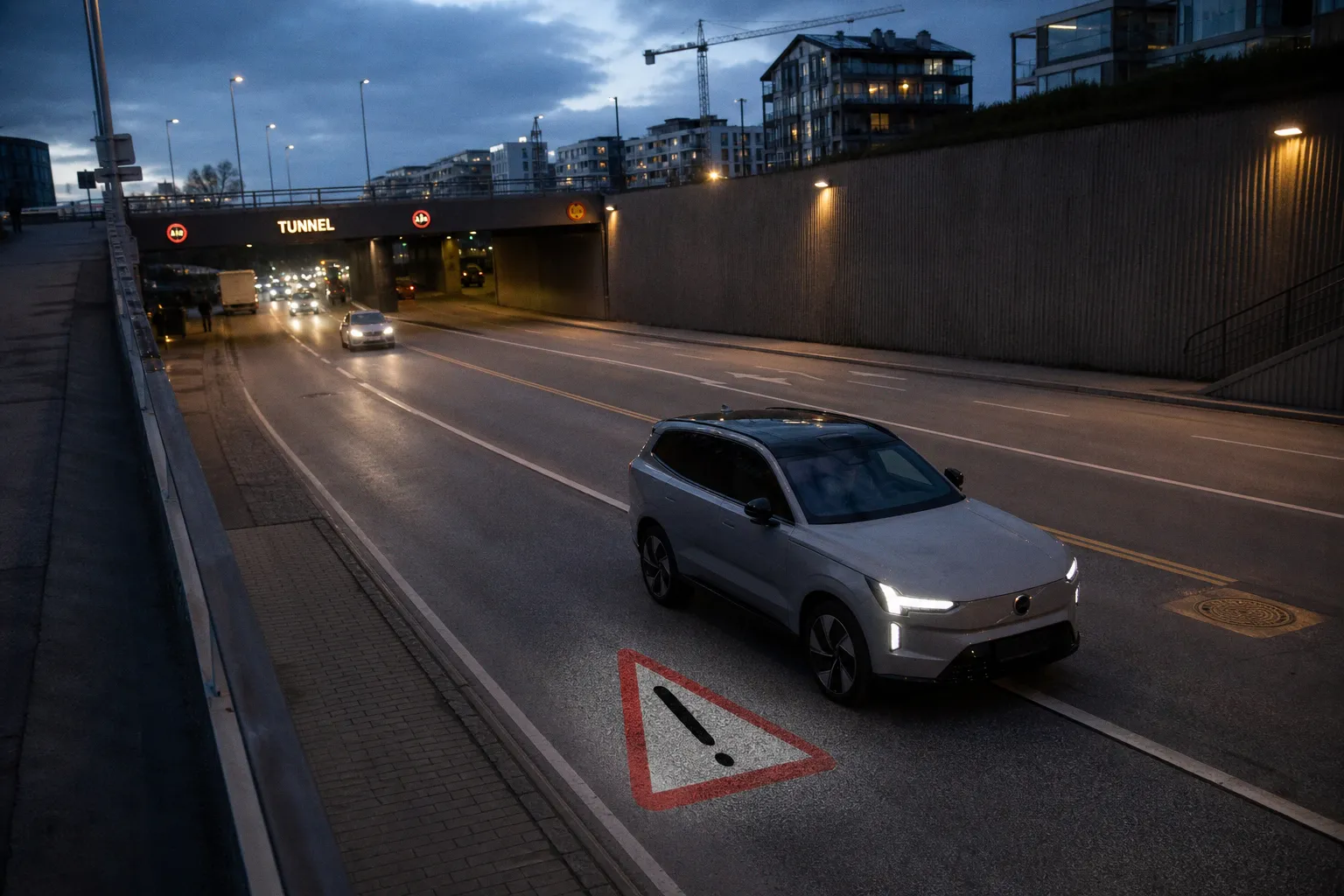 Volvo Expands EX90 and EX60 Safety Suite with Real-Time Hazard Alerts